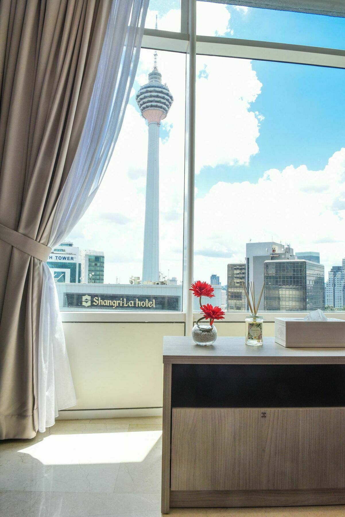Klcc Service Apartments Kuala Lumpur Bagian luar foto